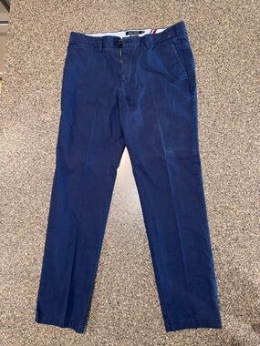 Tommy Hilfiger Men’s Navy Blue Chino Pants Straight Leg Casual Dress 32x32